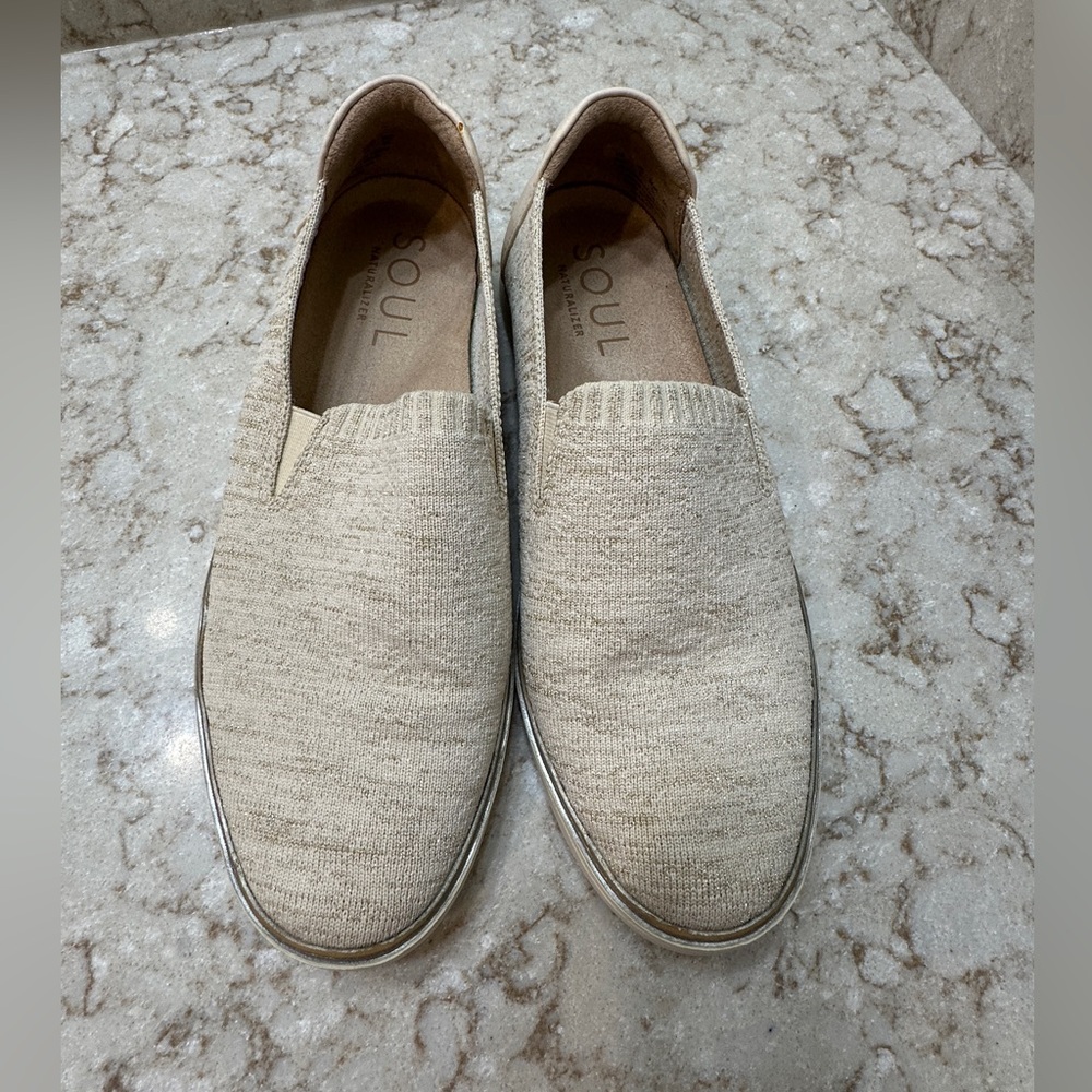 Naturalizer Women’s Cream/Gold Slip-On Tennis Shoes